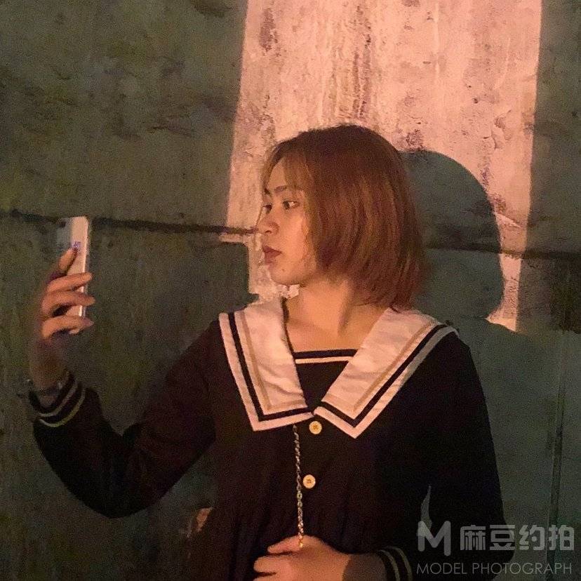 胶片模特