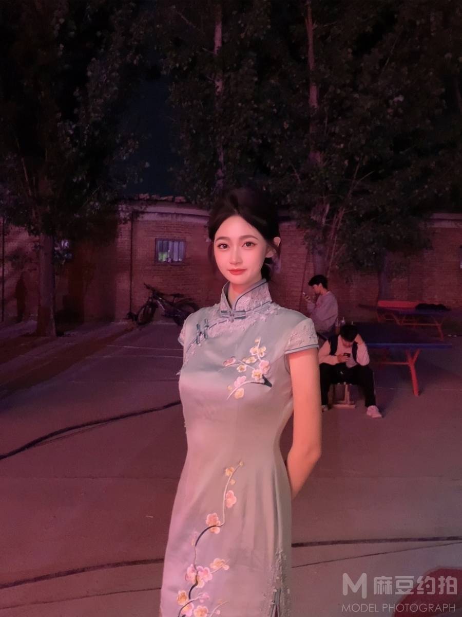 旗袍模特
