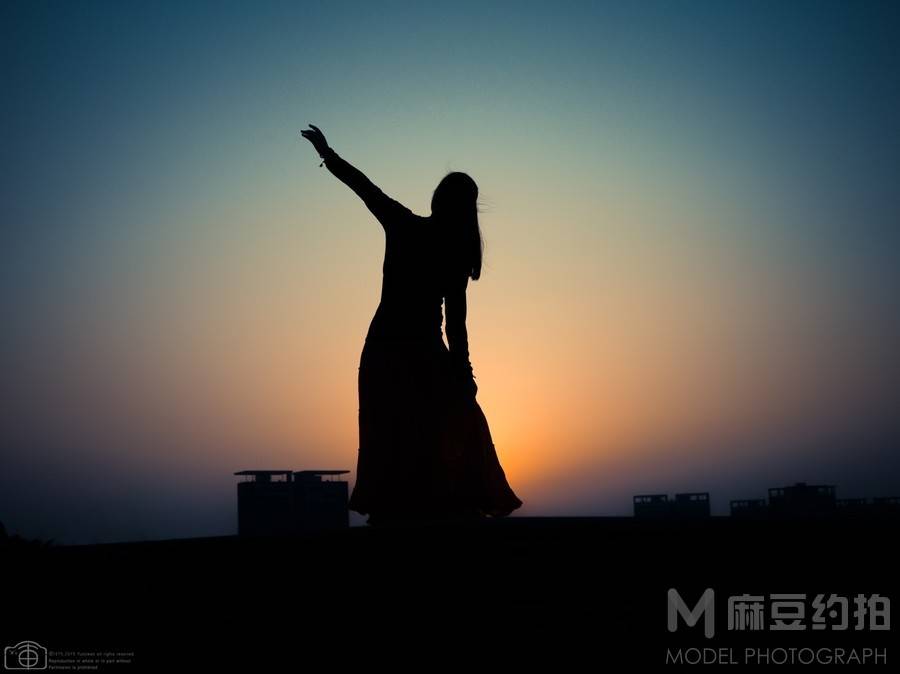 夜景模特