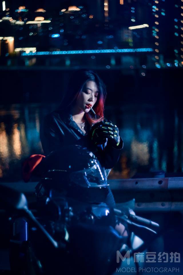 夜景模特