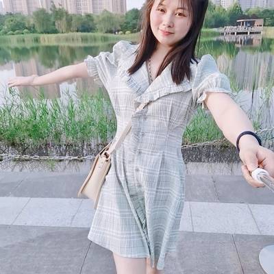 宝丽来模特