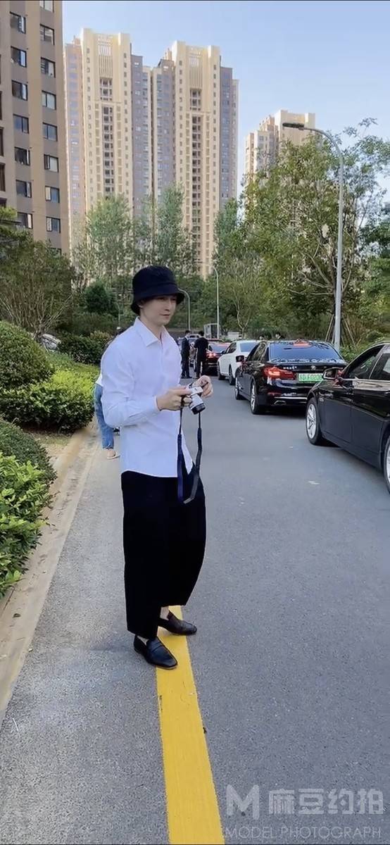 黑白模特