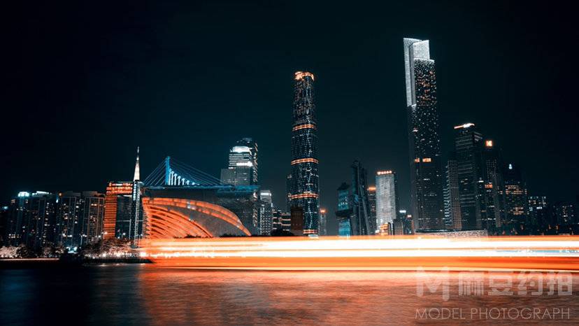 夜景模特