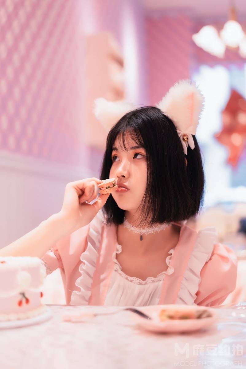 胶片模特