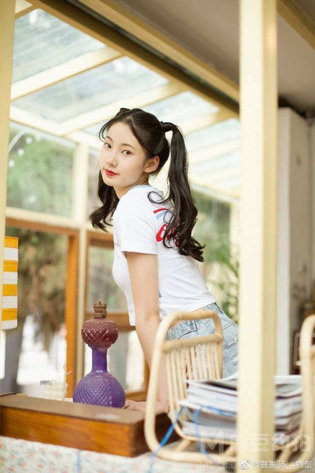 胶片模特