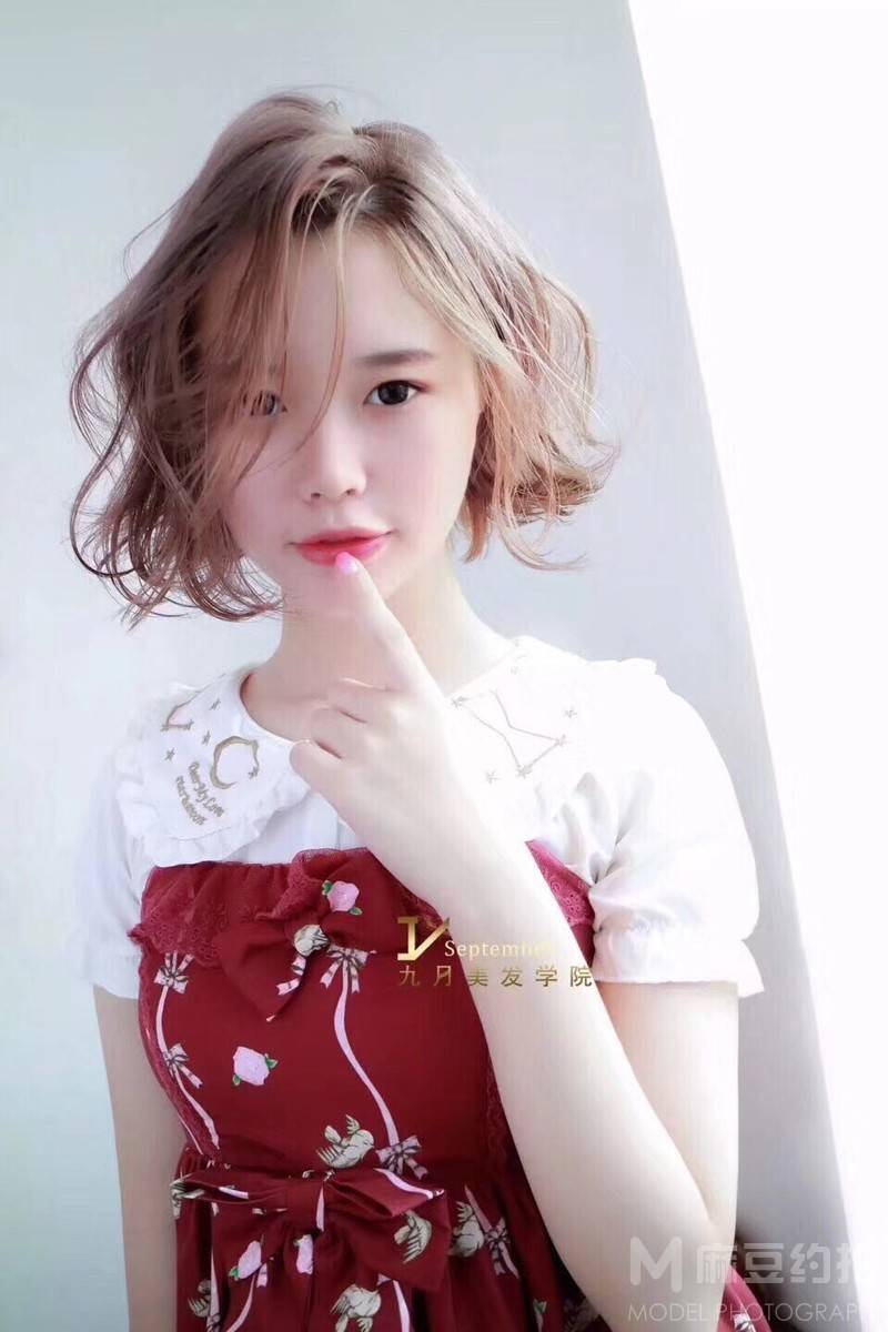时尚模特