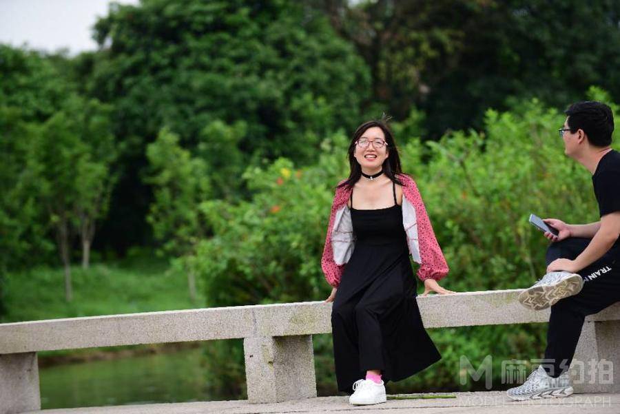 清新模特