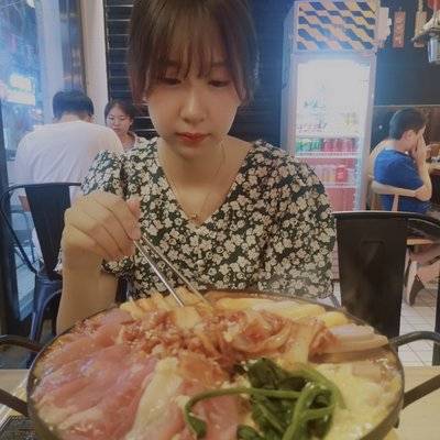 清新模特