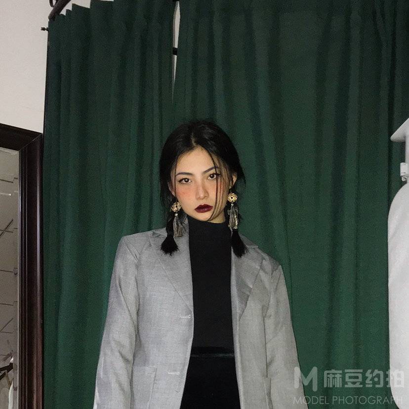 暗黑模特