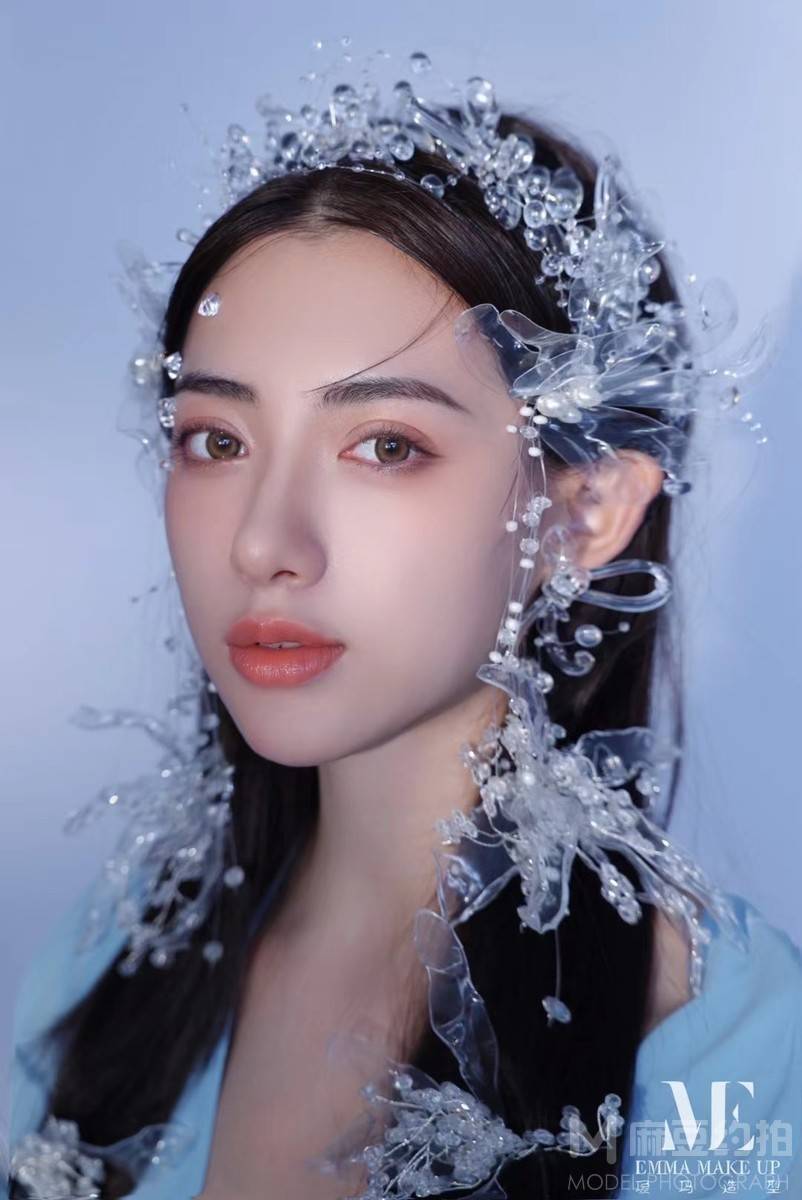 妆容模特