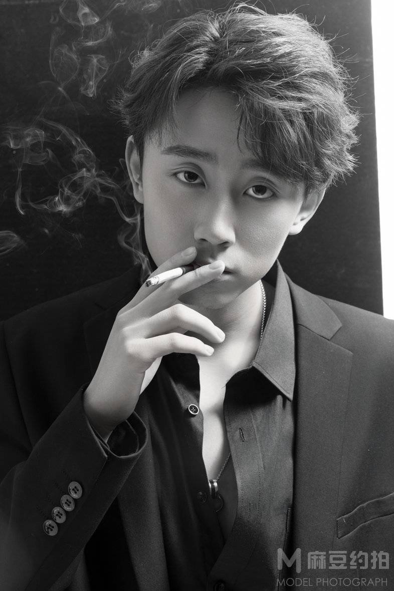 暗黑模特