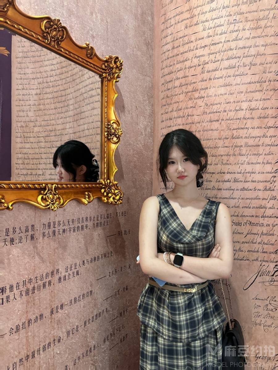 清新模特