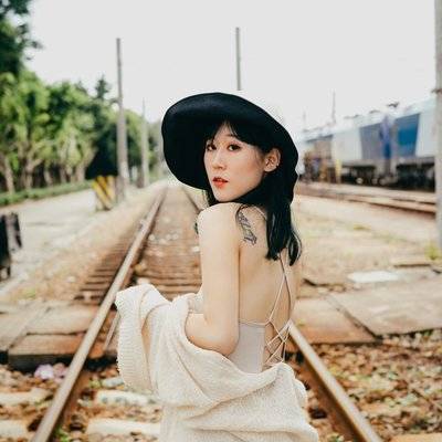 清新模特