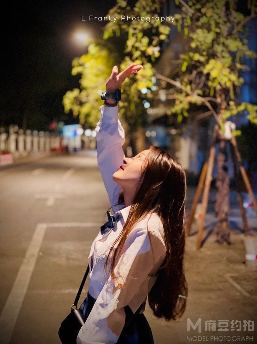 夜景模特