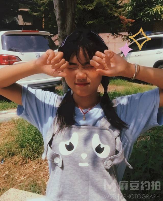 校园模特