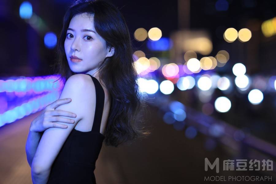 夜景模特