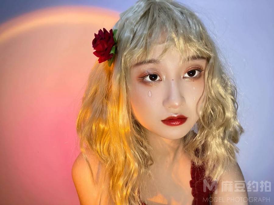 妆容模特