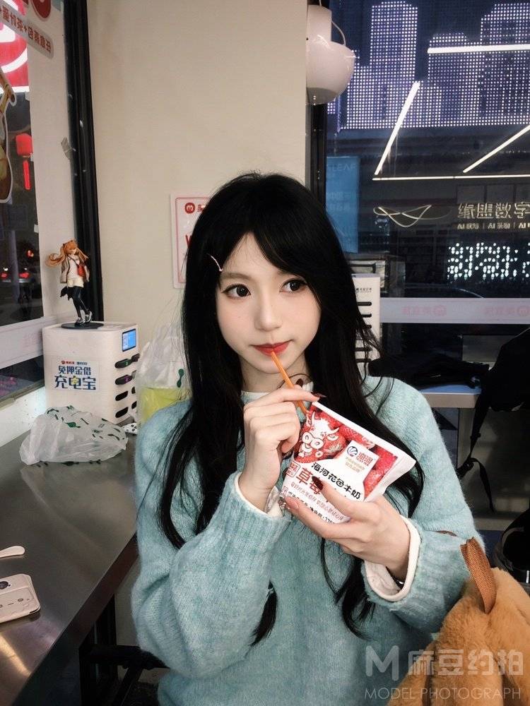 妆容模特