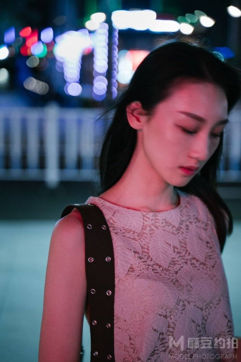 夜景模特