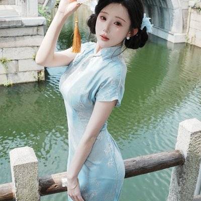 旗袍模特