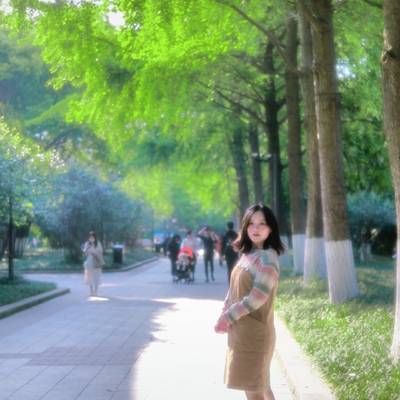 清新模特