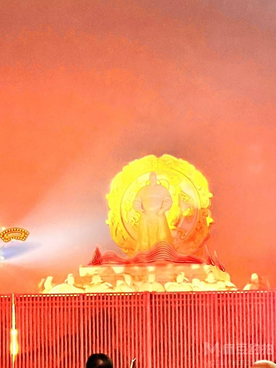纪实模特