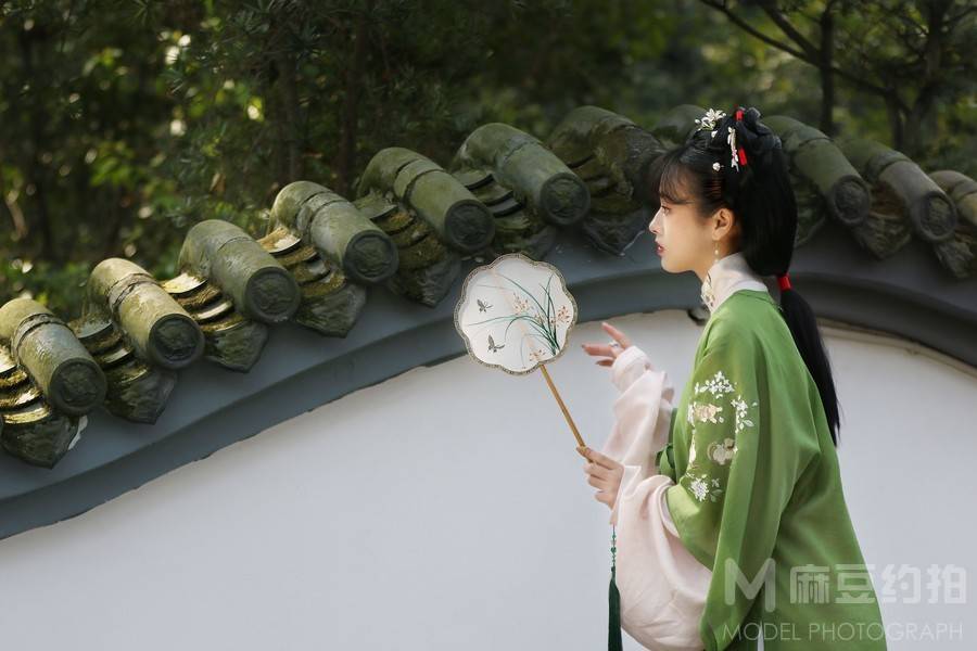 汉服模特