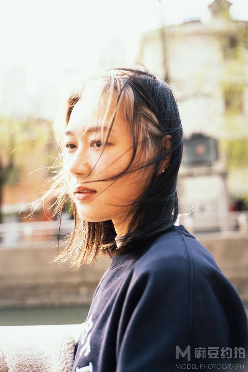 胶片模特