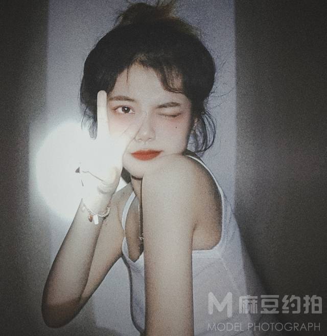暗黑模特