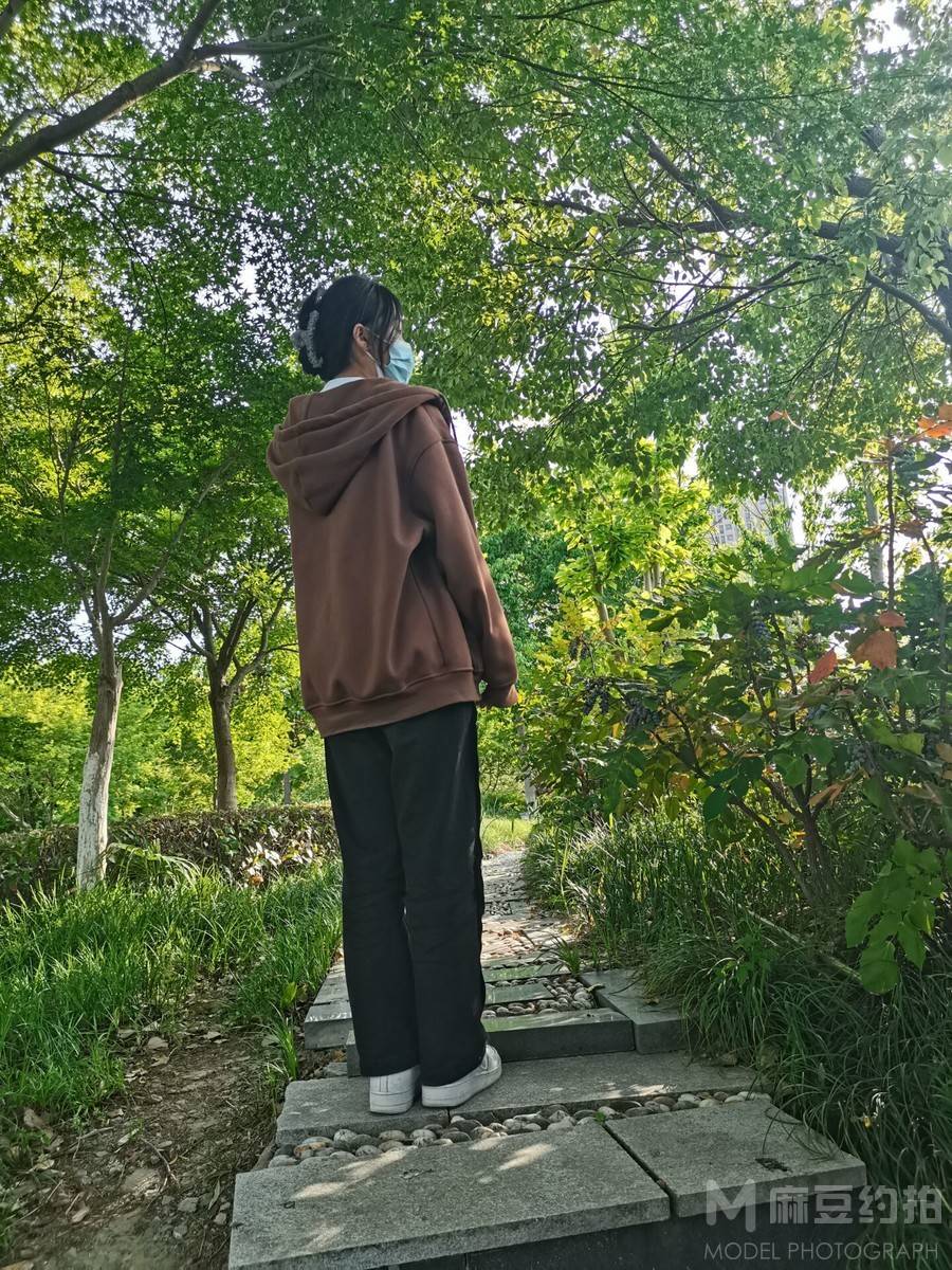 校园模特