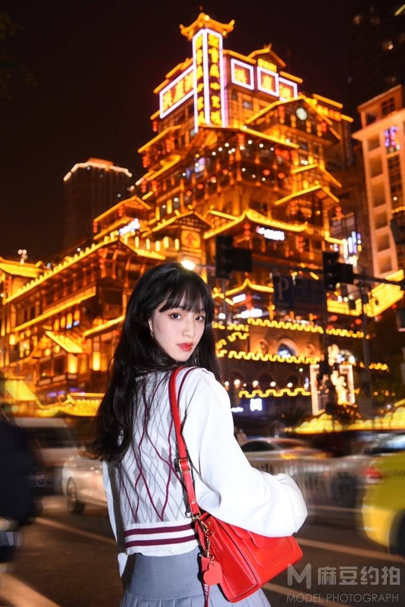 校园模特