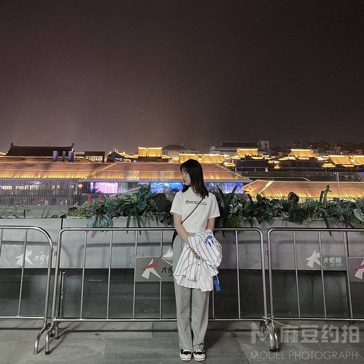 情侣模特