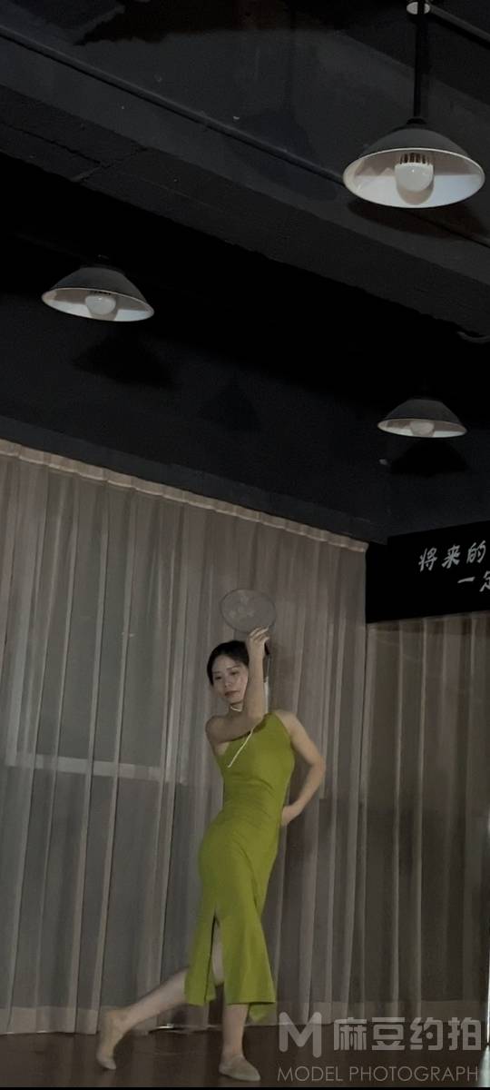 民国模特