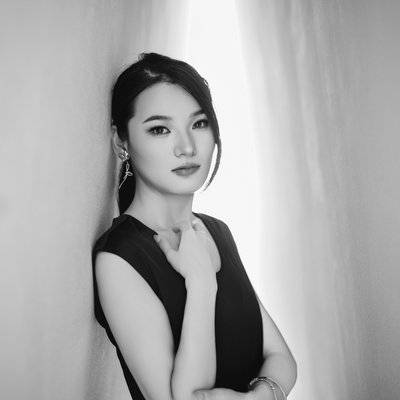 黑白模特