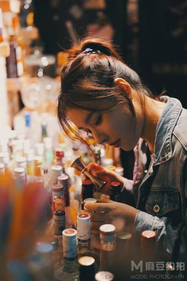 胶片模特
