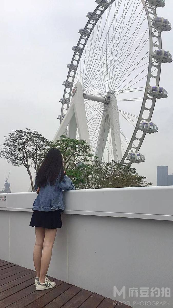 纪实模特
