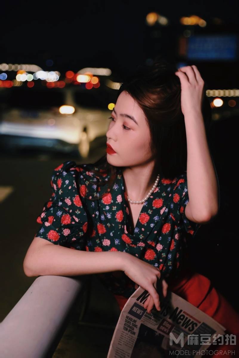 夜景模特