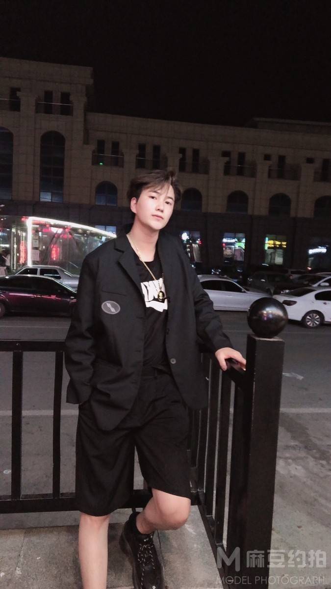 情侣模特