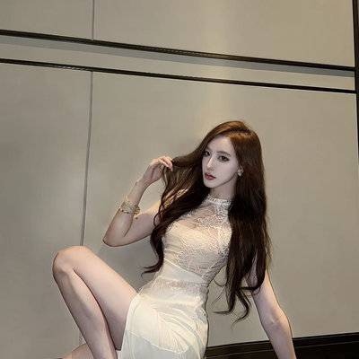 宝丽来模特