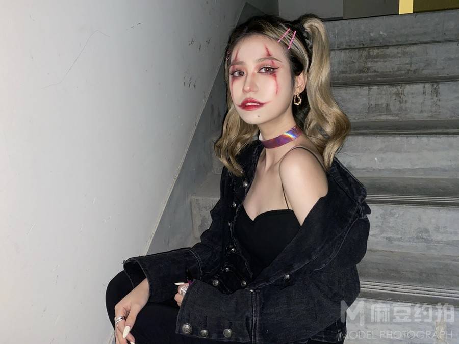 暗黑模特