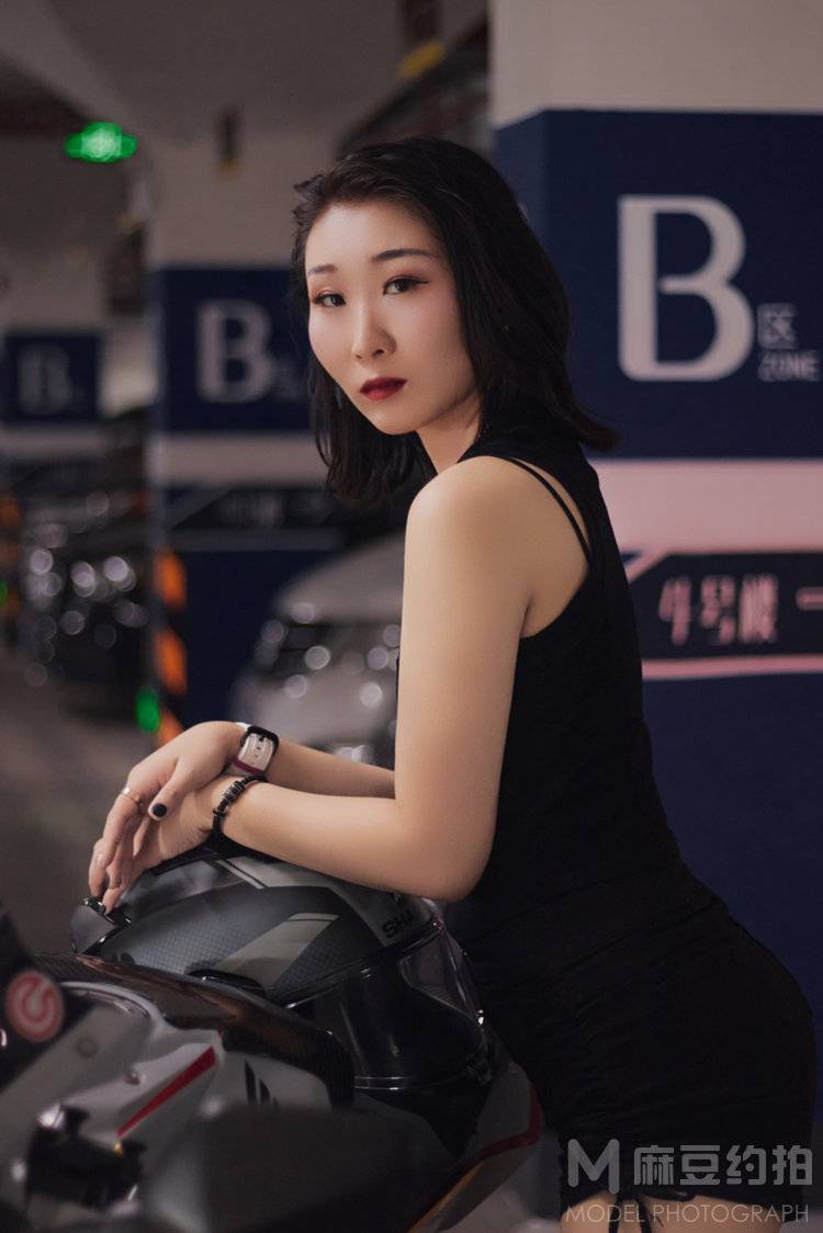 暗黑模特