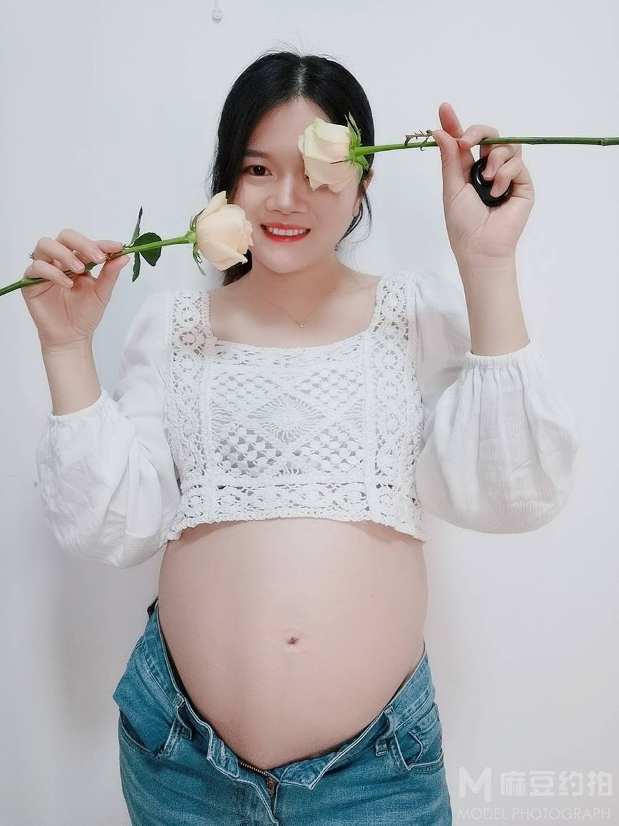 孕照模特