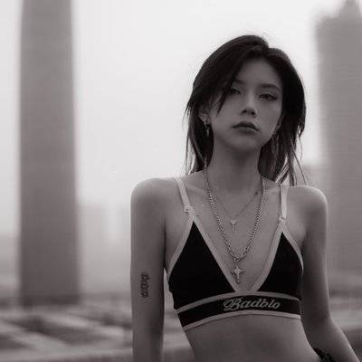 纪实模特