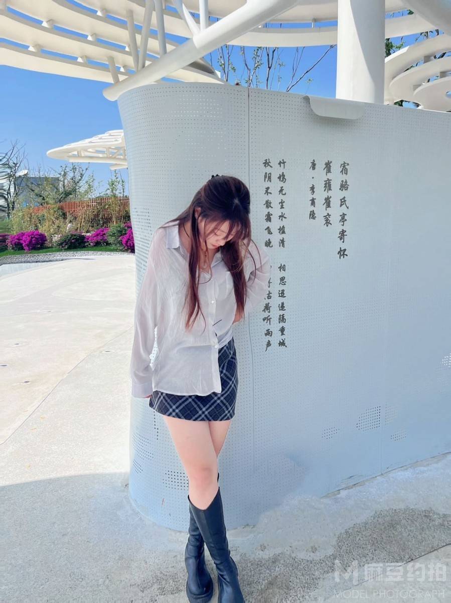 妆容模特