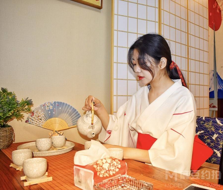 商务模特
