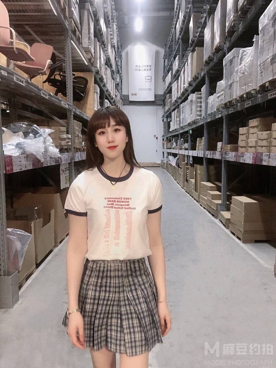 清新模特