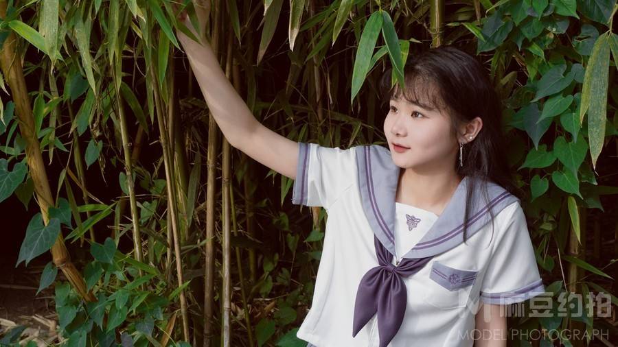 校园模特