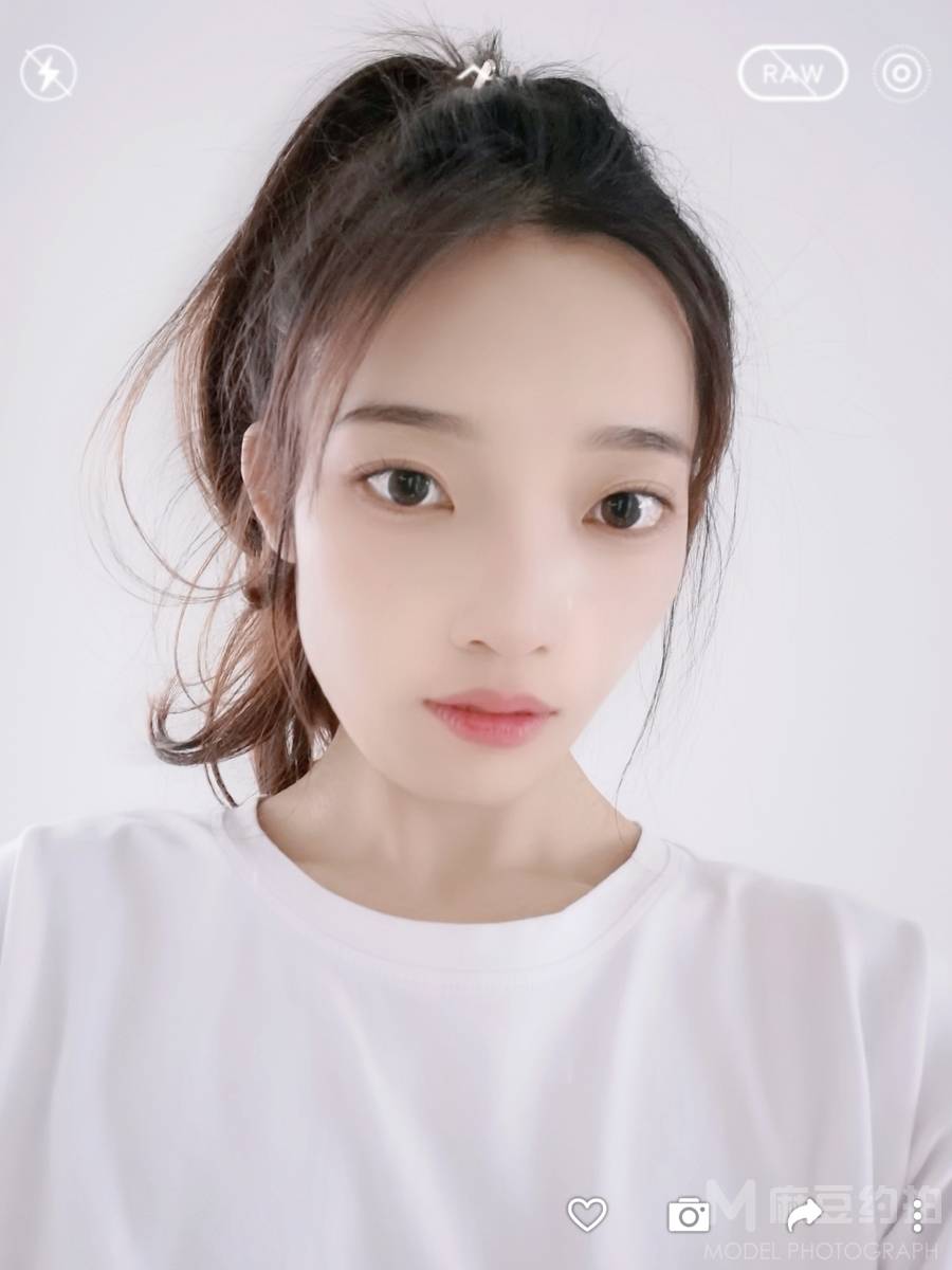 胶片模特