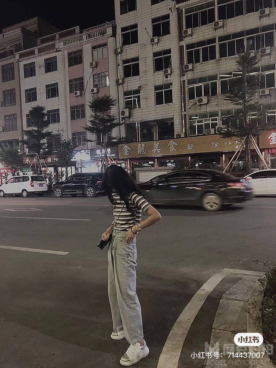 民国模特