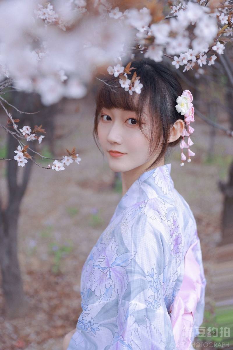 和服模特